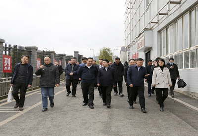 贵绳集团公司参加遵义市播州区中等职业学校校企合作授牌仪式